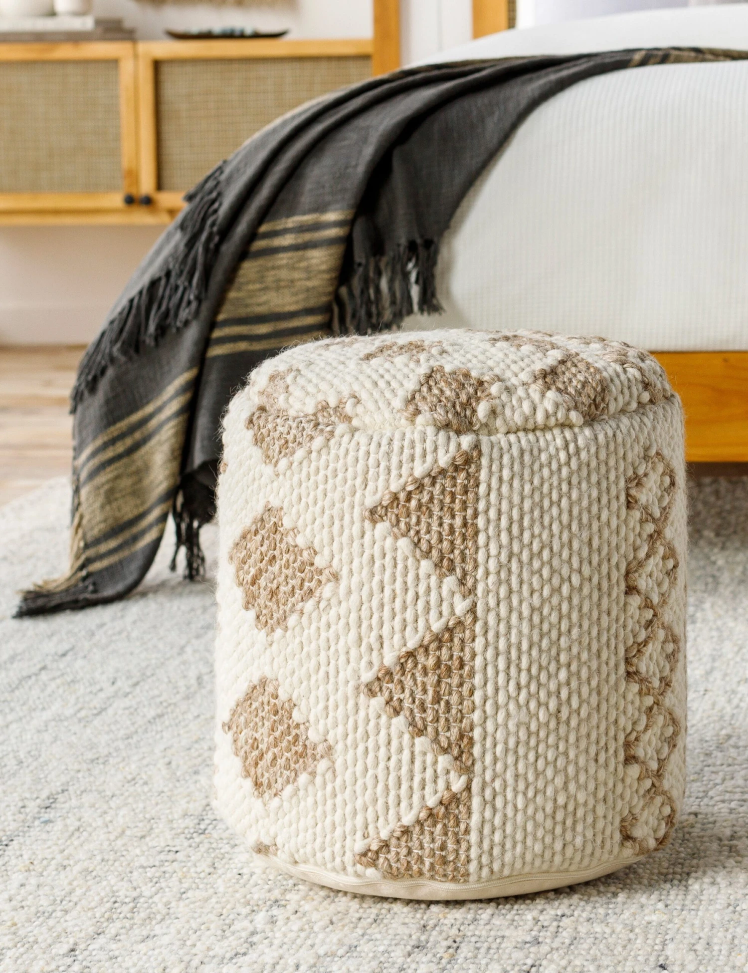 Solfrid Pouf 2 Solfrid Pouf - Image 2